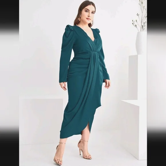 shein curve plus formal dresses SHEIN EZwear Women's Plus Size Solid Knit Bodycon Dress main image 0